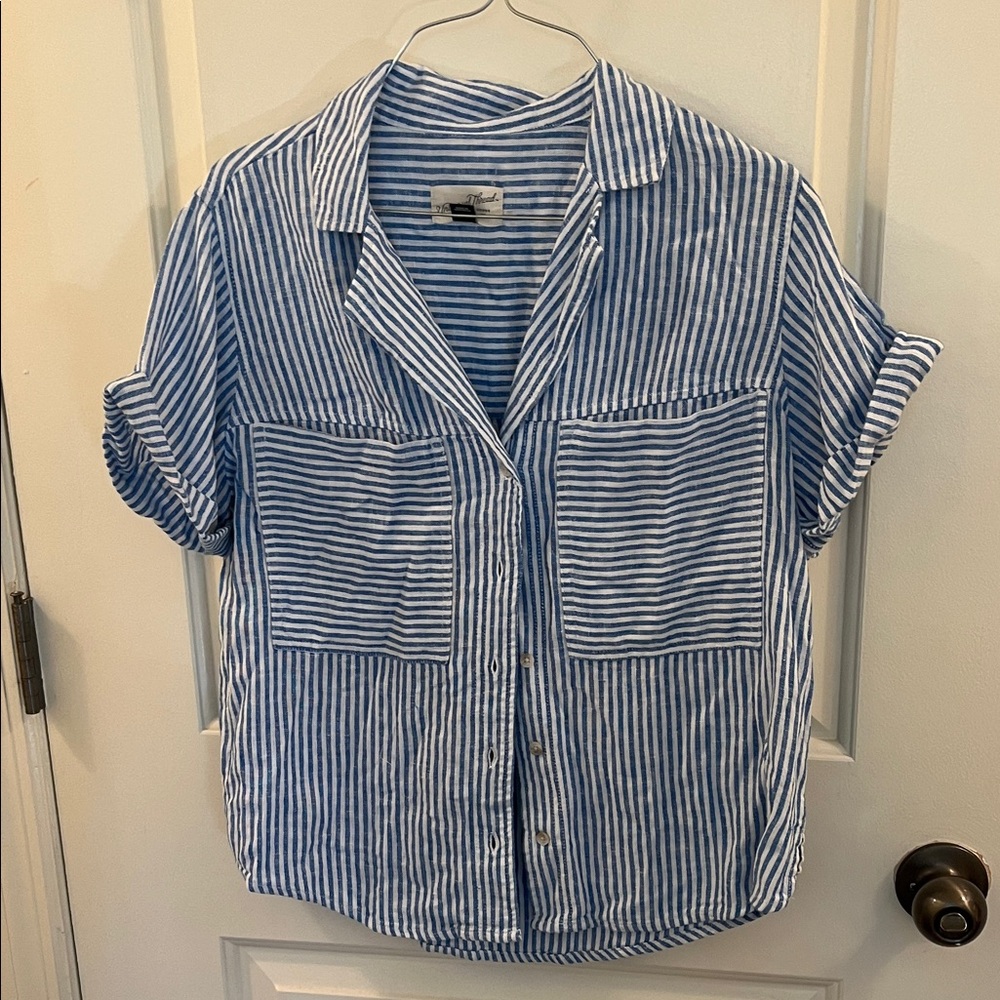Universal Thread Blue and White Striped Button-Up Top